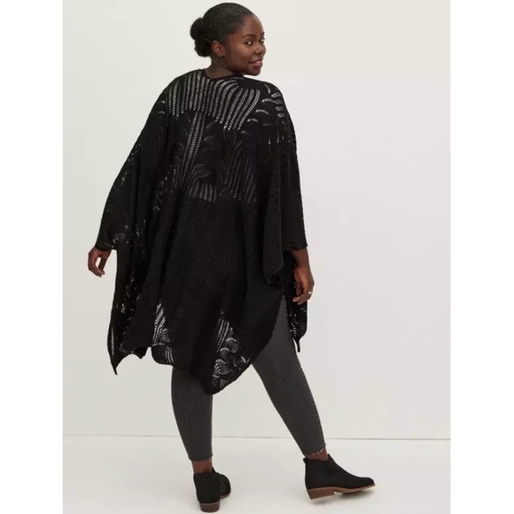 Ruana - Pointelle Open Knit Black One Size - Picture 4 of 5